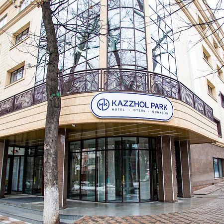 Kazzhol Park Hotel אלמטי מראה חיצוני תמונה