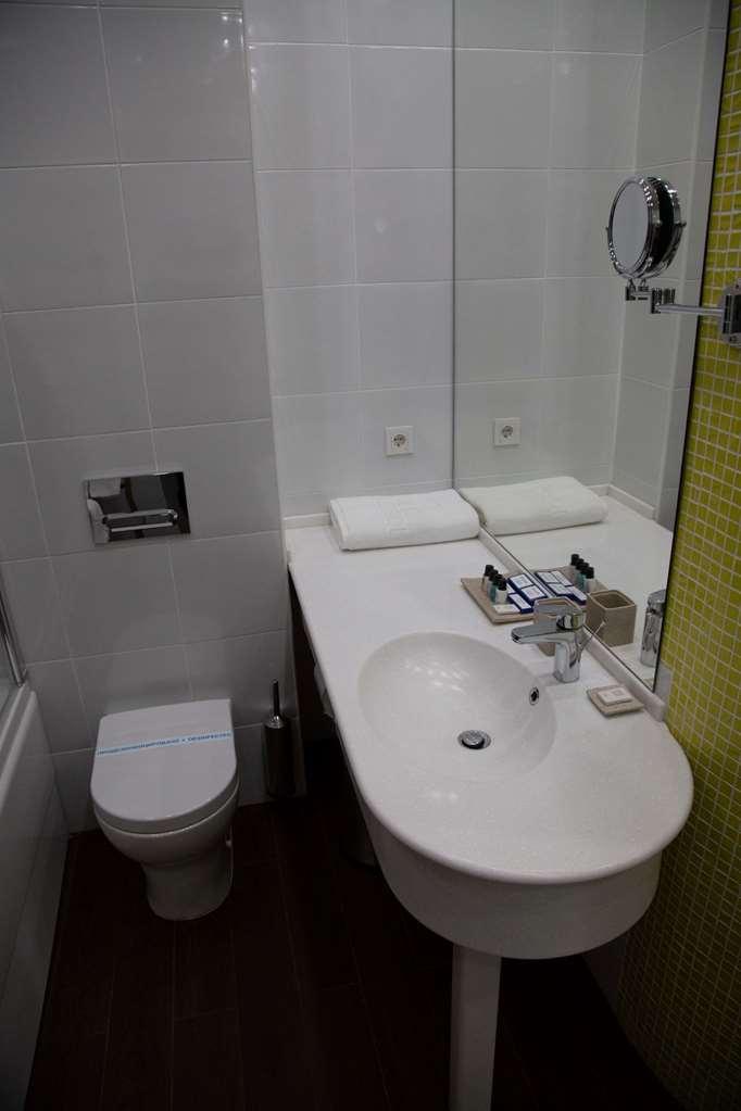 Kazzhol Park Hotel אלמטי חדר תמונה