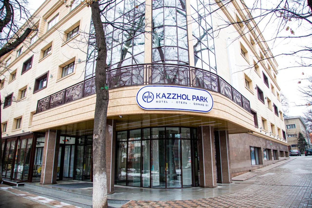 Kazzhol Park Hotel אלמטי מראה חיצוני תמונה