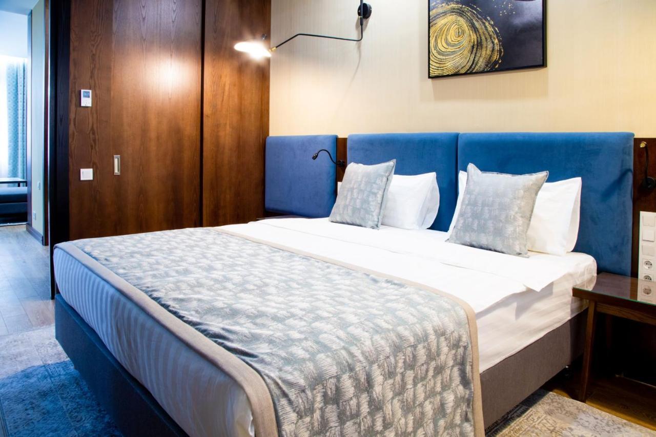 Kazzhol Park Hotel אלמטי מראה חיצוני תמונה