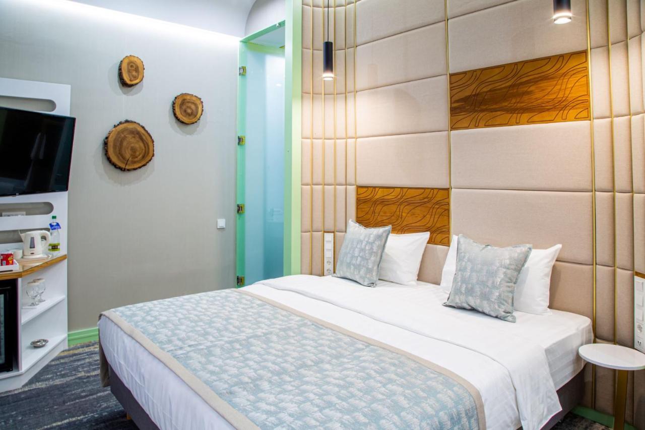 Kazzhol Park Hotel אלמטי מראה חיצוני תמונה