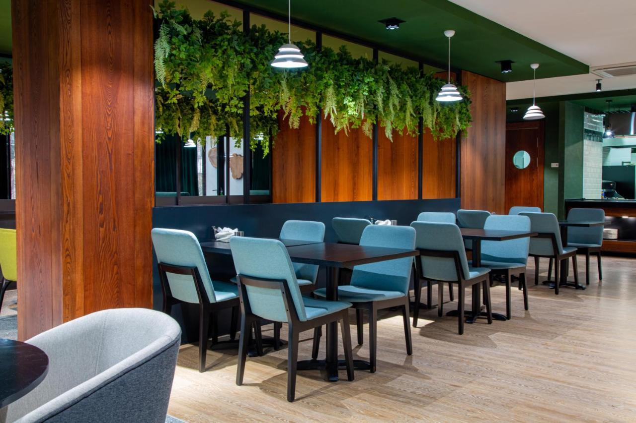 Kazzhol Park Hotel אלמטי מראה חיצוני תמונה