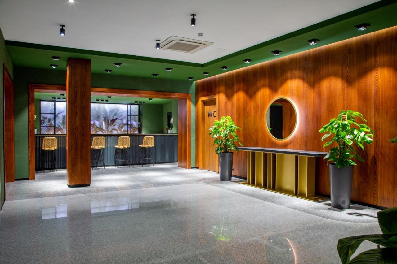 Kazzhol Park Hotel אלמטי מראה חיצוני תמונה